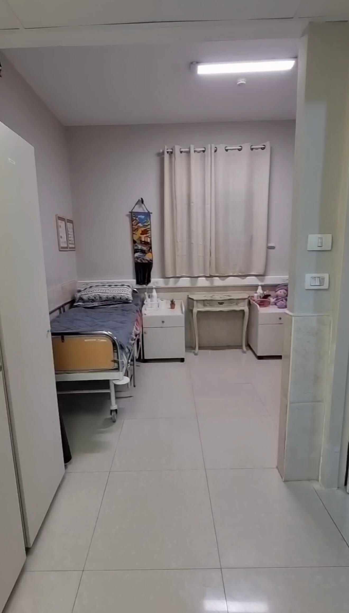 חדר מגורים בבית האבות נאות השרון, פתח תקווה